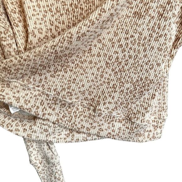 Hippie Rose Leopard Print Ribbed Soft Lightweight Long Sleeve Sweater Blouse - Picture 4 of 7